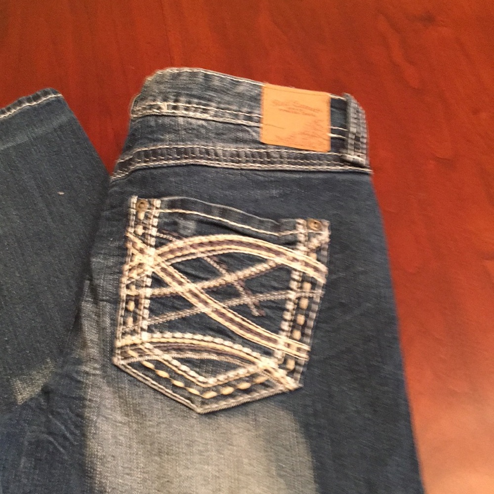 Red Camel distressed jeans - Picture 2 of 5